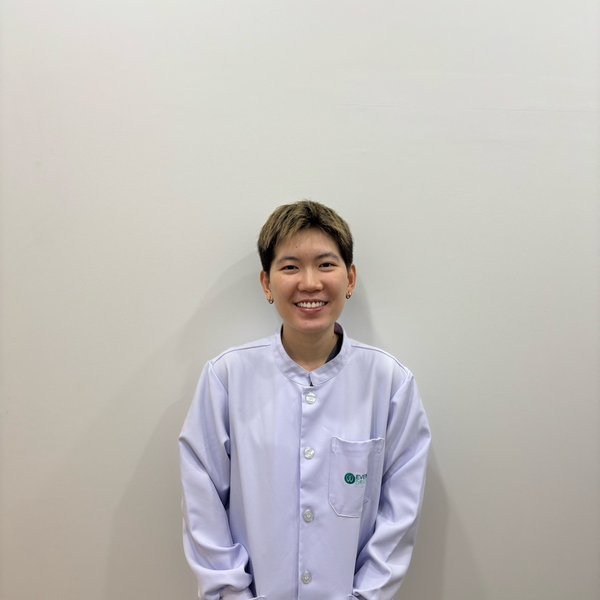 ทพญ.บุญฑริกา มโนนุกูล (หมอฟ้า)