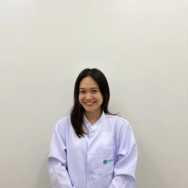 Dr. Yosita Kamalasanit (Dr. Neen)